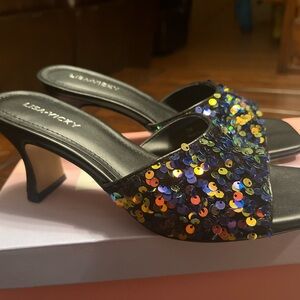 Lisa Vicky Pretty V multi colored sequins Slide Sandal Women’s Size 7 BNIB